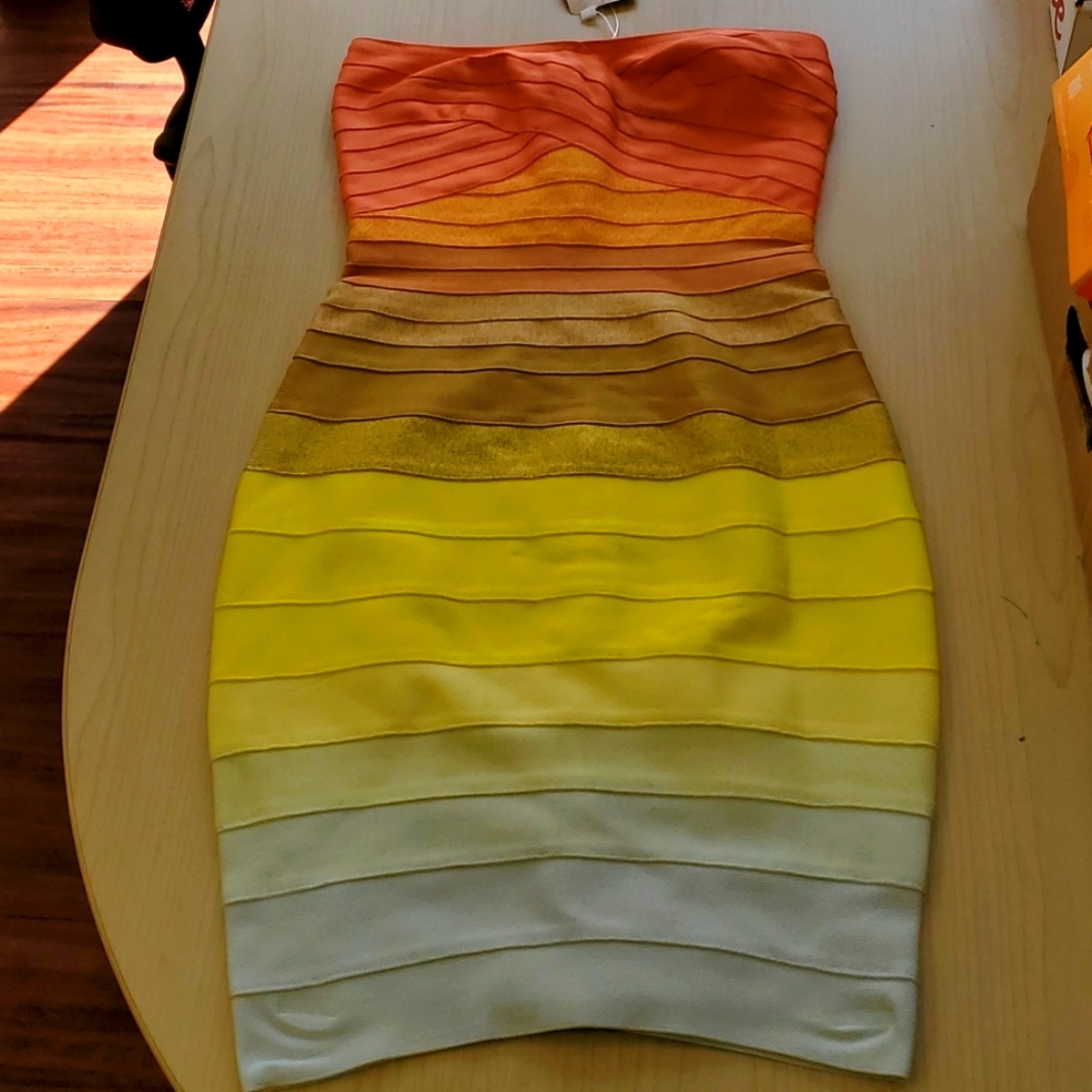 Tri color bodycon bandage dress